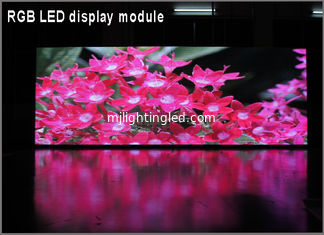 CHINA Pixeles a todo color al aire libre 32*16 del módulo 3in1 256*128m m de la pantalla LED de P8 RGB para la alta pantalla grande clara proveedor