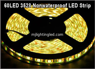 CHINA 3528 Cinturón de cinta LED flexible no impermeable IP20 60led/M SMD LED Cinturón de luz de color amarillo para la decoración de Navidad proveedor