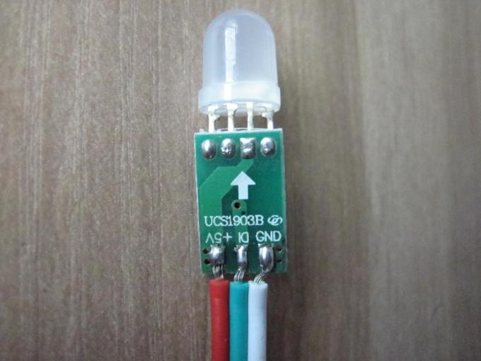 muestras de publicidad al aire libre llevadas programables del colorchange de la señalización del bedrahtet de 5V 12m m RGB LED que construyen el decoraion