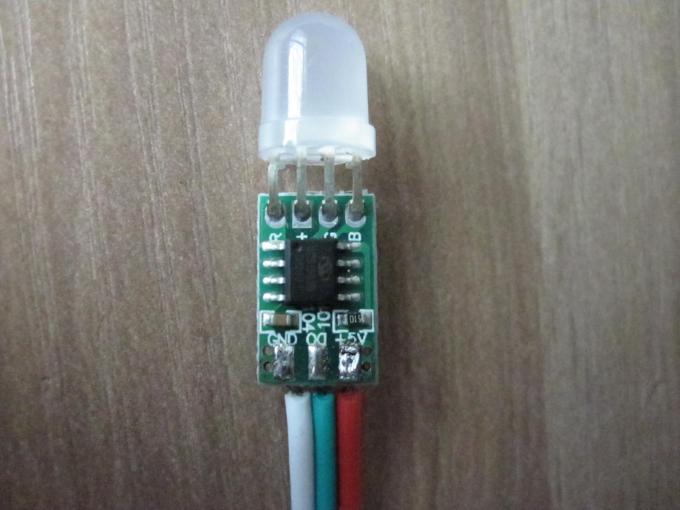 muestras de publicidad al aire libre llevadas programables del colorchange de la señalización del bedrahtet de 5V 12m m RGB LED que construyen el decoraion