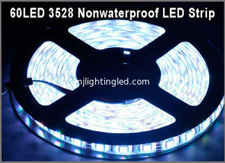 CHINA 5M 60Leds/M 3528 SMD Luz blanca flexible LED de cinta lámparas de decoración de fiesta proveedor